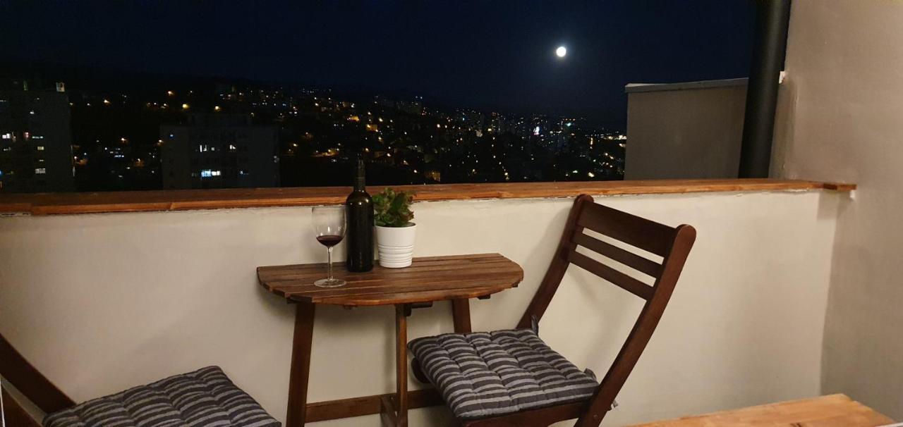 City Lights Penthouse غييكا المظهر الخارجي الصورة