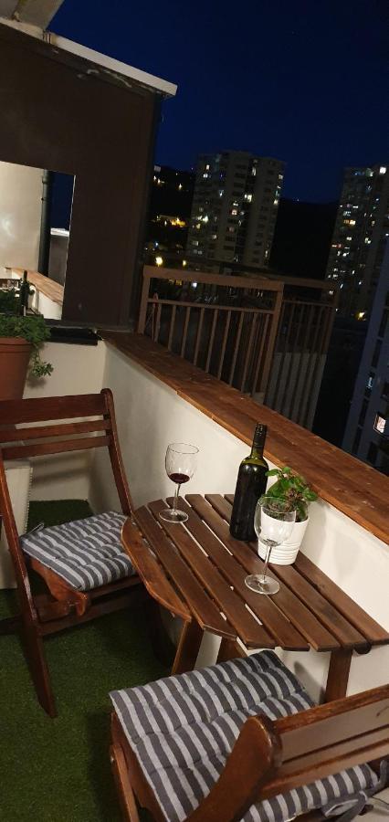 City Lights Penthouse غييكا المظهر الخارجي الصورة