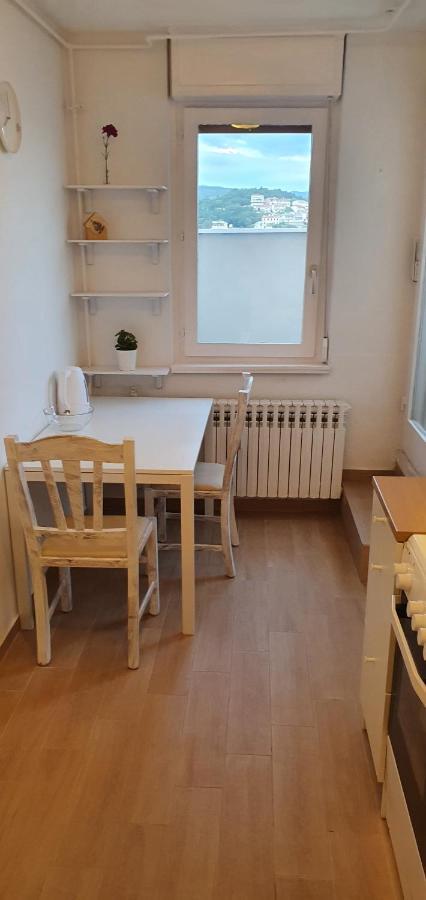 City Lights Penthouse غييكا المظهر الخارجي الصورة